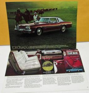 1975 Oldsmobile Dealer Sales Brochure Full Line 88 98 Cutlass Toronado