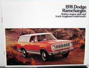1976 Dodge Ramcharger Hardtop Softtop 4WD Color Sales Brochure Original