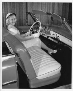 1954 Mercury Convertible Interior Press Photo and Release 0034