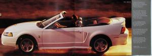 2000 Ford SVT Mustang Cobra Sales Brochure Original