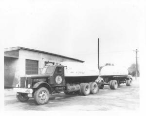 1940s Sterling Cantlay Tanzola Transportation Tanker Truck Press Photo 0023