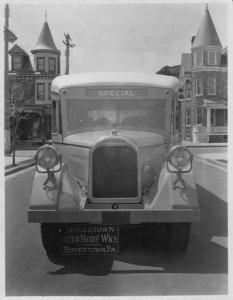 1930s Brockway with Boyertown Bus  Body Press Photo 0002