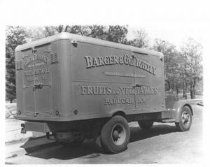 1946-1954 REO Truck with Hercules Body Press Photo 0016 - Barger & Golightly