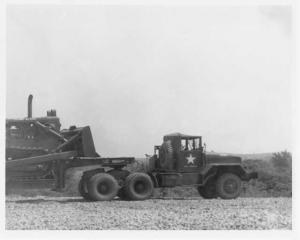 1940s FWD Truck Pulling Bulldozer on Trailer Press Photo 0010