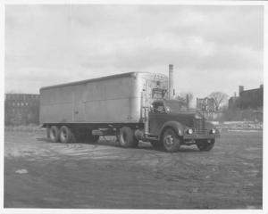1948 FWD Tractioneer Tractor Trailer Press Photo 0017
