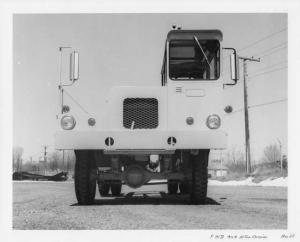 1968 FWD 4x4 10 Ton Carrier Front View Press Photo 0018