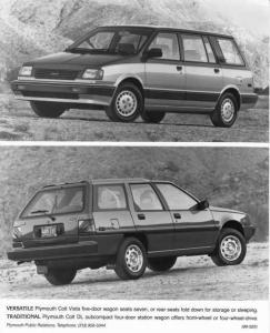 1990 Plymouth Colt Vista and DL Subcompact Station Wagon Press Photo 0078