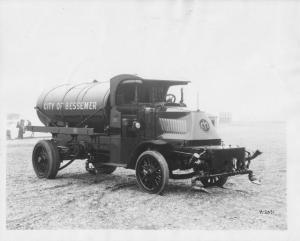 1920s Mack Model K Tank Truck Press Photo 0333 - City of Bessemer