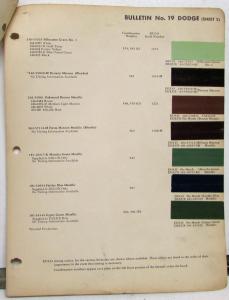 1952 Dodge DuPont Automotive Paint Chip Colors Bulletin No 19 Original