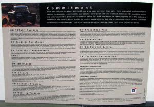 2001 GMC Trucks Canadian Dealer Full Line Sales Brochure Pickup Yukon Jimmy Van