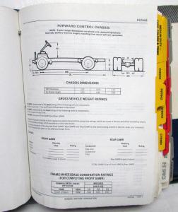 1985 Chevrolet Truck Dealer Data Book Medium Duty Series 40 Thru 70 & EZ Specs