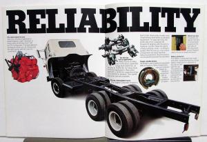 1974 International IHC Cargostar Truck Model CO COF Brochure & Specifications