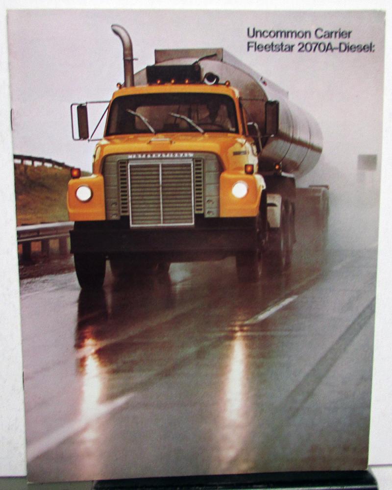1975 International Harvester Fleetstar Truck Model 2070 Brochure Specifications