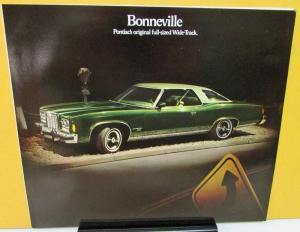 1974 Pontiac Dealer Sales Brochure Folder Bonneville Full Size Car