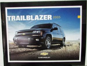 2005 Chevrolet Trailblazer Canadian Dealer Sales Brochure LS LT EXT