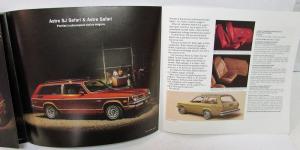 1975 Pontiac Dealer Sales Brochure Safari Wagons Grand Catalina LeMans Astre