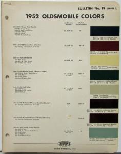 1952 Oldsmobile Dupont Color Paint Chips & Combinations Original Bulletin 19