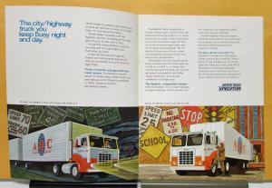 1972 White Truck Model 6000 Expeditor Double Duty Sales Brochure