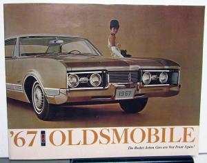 1967 Oldsmobile Toronado 98 88 Cutlass F85 442 Vista Full Line Sales Brochure