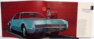 1967 Oldsmobile Toronado 98 88 Cutlass F85 442 Vista Full Line Sales Brochure