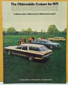 1971 Oldsmobile Cruiser Station Wagons Color Sales Brochure Original