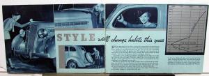 1935 Plymouth Dealer Brochure De Luxe Models Silver Metallic Highlights Nice