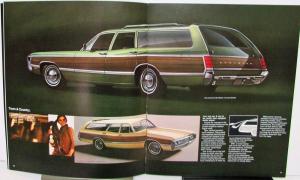 1969 Chrysler 300 Newport & Custom T&C Wagon NY Color XL Sales Brochure Orig