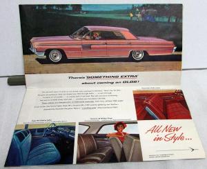 1962 Oldsmobile Dealer Color Sales Brochure Large Folder 98 88 F-85 Starfire