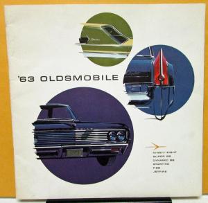 1963 Oldsmobile Dealer Prestige Color Sales Brochure 98 88 Starfire F-85 Jetfire