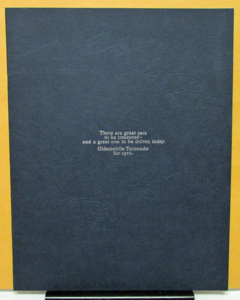 1970 Oldsmobile Dealer Prestige Sales Brochure Toronado Color Large