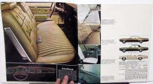 1972 Oldsmobile Dealer Color Sales Brochure Toronado 98 88 Cutlass Wagon 442