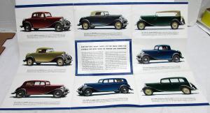1933 New Ford V-8 112 Inch Wheelbase Car Dealer Sales Brochure ORIGINAL