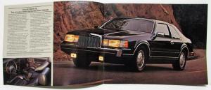1986 Lincoln Mark VII Continental & Town Car Sales Brochure