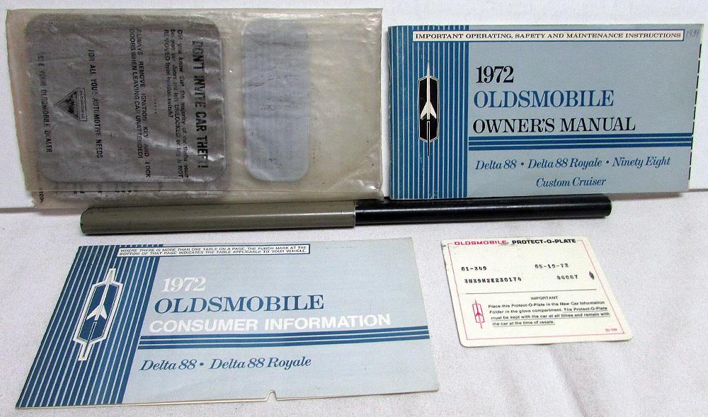 1972 Oldsmobile Owners Manual Delta 88 Royale 98 Custom Cruiser Care & Operation