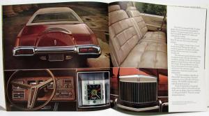 1973 Lincoln Continental Town Car Mark IV Sales Brochure Oversized Original