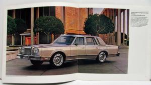 1981 Lincoln Nineteen Eighty One Sales Brochure Town Car