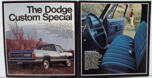 1975 Dodge D100 D200 Truck Custom Special Pickup Sales Folder Mailer Original