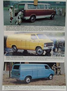 1975 Dodge Sportsman & Tradesman Maxivan Kary Van Sales Folder Color Original