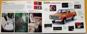 1976 Dodge Ramcharger Hardtop Softtop 4WD Color Revised Sales Brochure Original