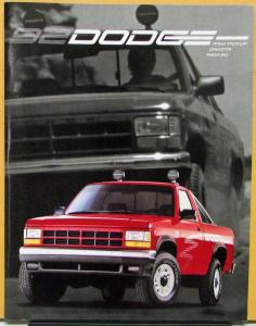 NOS Dodge Dealer Factory Brochure 1994 Dakota