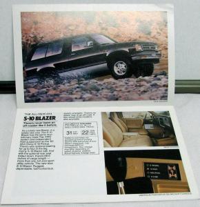 1983 Chevrolet Trucks Sales Brochure
