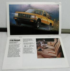 1983 Chevrolet Trucks Sales Brochure