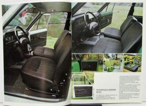 1970s 1980s ? Skoda 105 S and 105 L Color Sales Brochure FRENCH Text Original