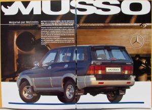 1993 94 95 96 97 98 SsangYong Musso 4WD SUV Wagon Sales Brochure French Text