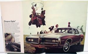 1968 Pontiac Sales Brochure Station Wagon Bonneville Safari Catalina Tempest 68