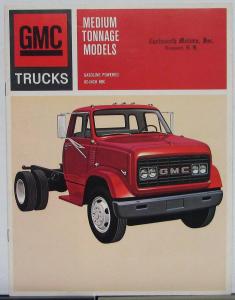 1967 GMC Trucks Gasoline Medium Tonnage Models Sales Brochure Red Logo Original