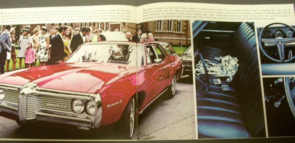 1969 Pontiac Sales Brochure Station Wagon Bonneville Safari Catalina Le Mans 69