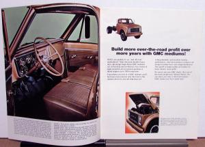 1970 GMC Conventional 4500-6500 Series Truck Models Sales Brochure Original