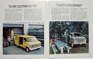 1971 GMC Vandura and Rally Models Van Truck Sales Folder Original