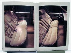 1988 Lincoln Continental Signature Series Sales Brochure